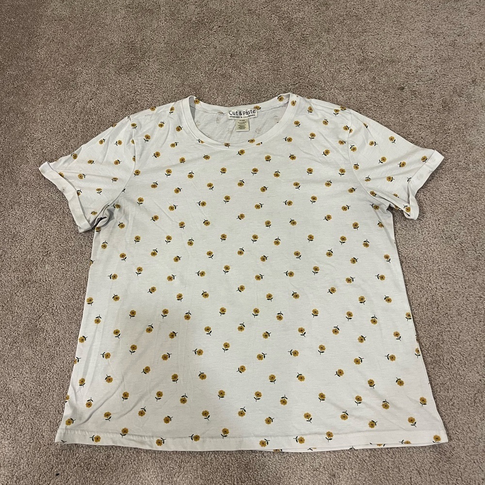 Cut & Paste Sunflower Print Tee